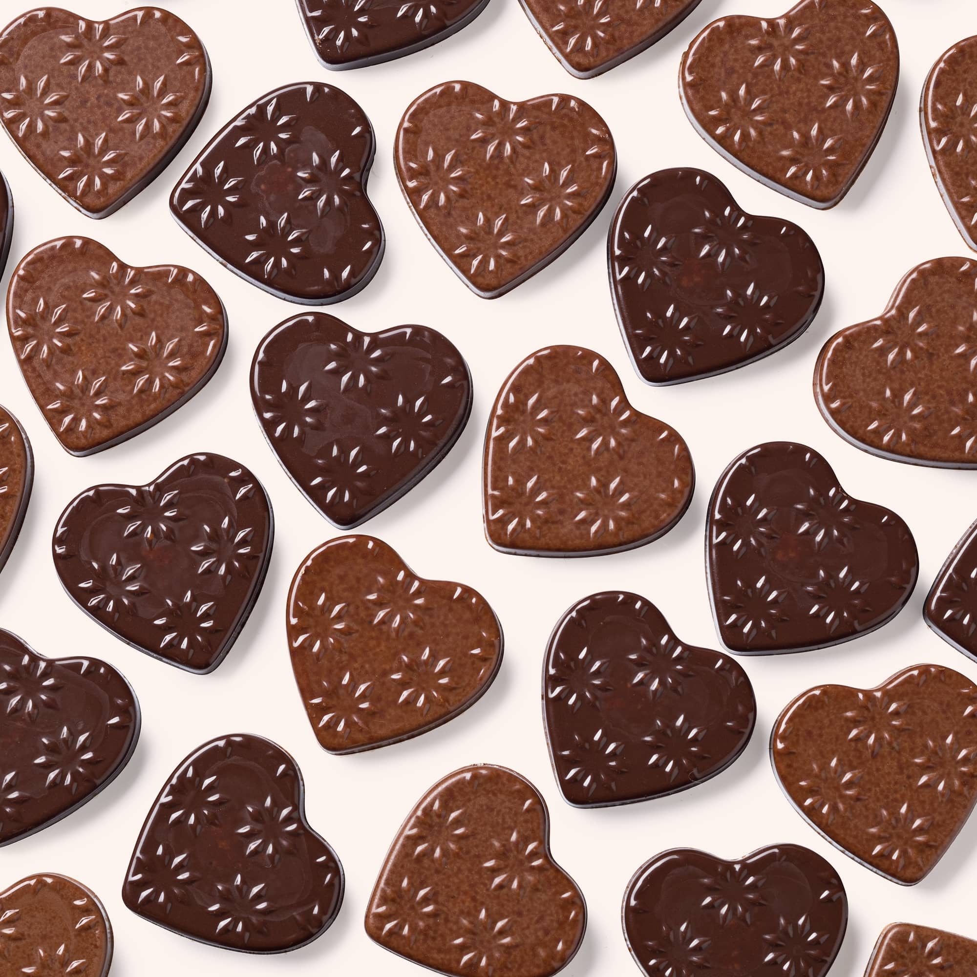 Coeurs pralinés feuilletés assortis