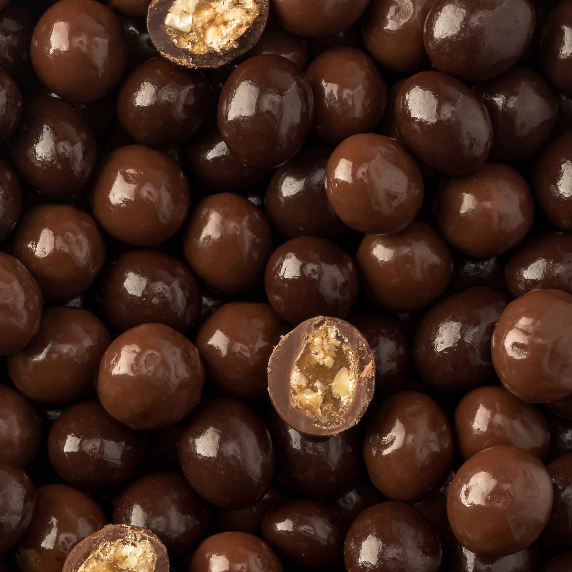 Cône petits oeufs nougatine - Noir