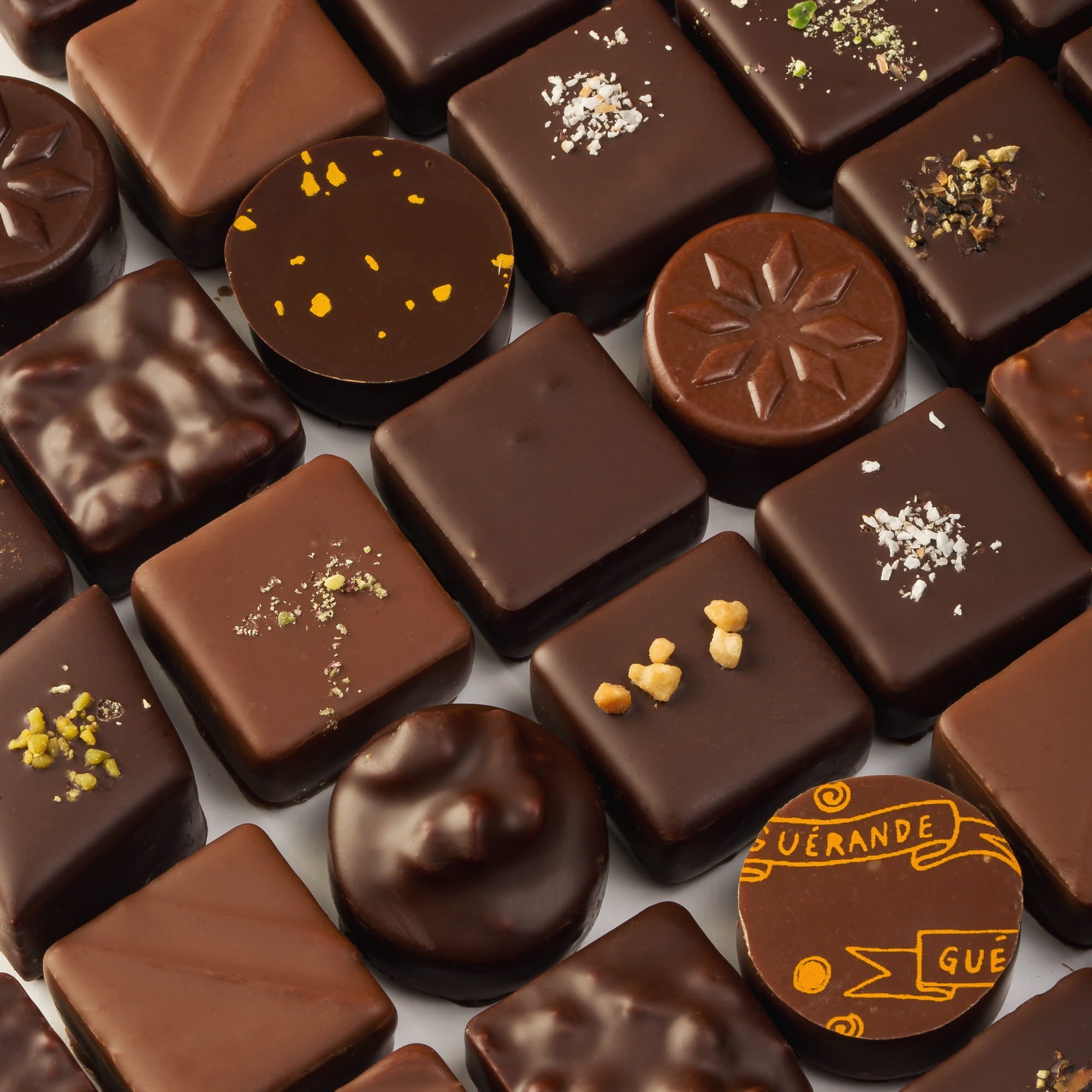 Coffret de chocolats assortis 130g